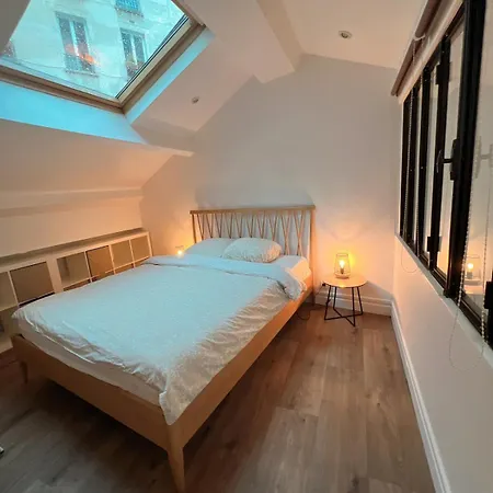 Parisian Loft 120 M2 - Stylish - 10th Париж