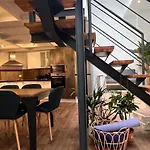 Parisian Loft 120 M2 - Stylish - 10th דירה