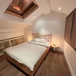 Parisian Loft 120 M2 - Stylish - 10th דירה