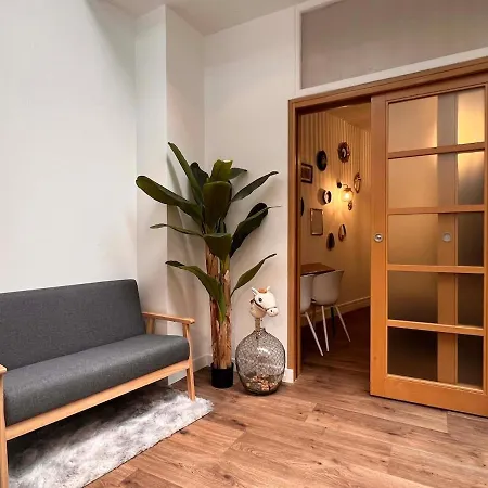 דירה Parisian Loft 120 M2 - Stylish - 10th פריז